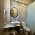 Bay View アパート ファリラキ