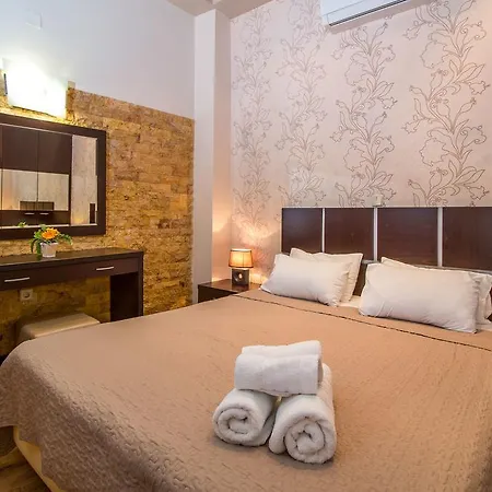 Bay View Apartment
