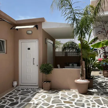 Bay View ファリラキ